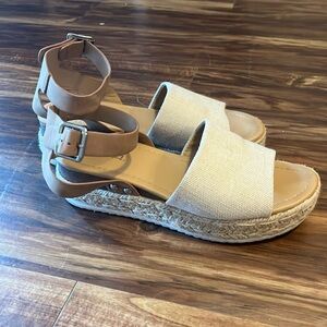 Soda - Platform Sandals - 8.5